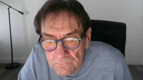 Bob online show from November 22, 2025, 4:06 pm