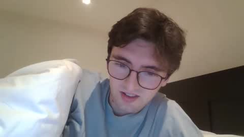 patat1996 online show from November 22, 2025, 5:06 am