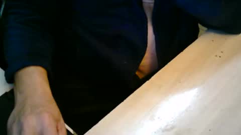 patjeooo online show from October 13, 2025, 6:46 am