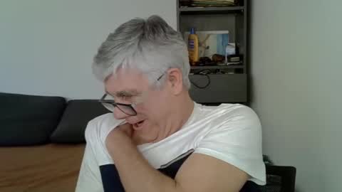 patrick5275 online show from February 14, 2025, 10:38 am