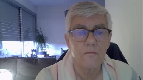 patrick5275 online show from May 20, 2026, 5:35 am