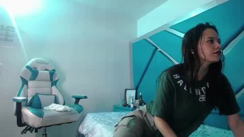 Snapshot of patrick_and_greeicy chatting on December 17, 2024, 7:29 am patrick_and_greeicy online show from December 17, 2024, 7:29 am