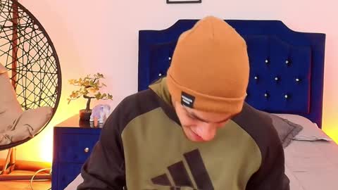 Patrick online show from October 15, 2025, 4:12 am