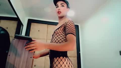 PatrickXX 1 online show from October 4, 2025, 9:46 pm