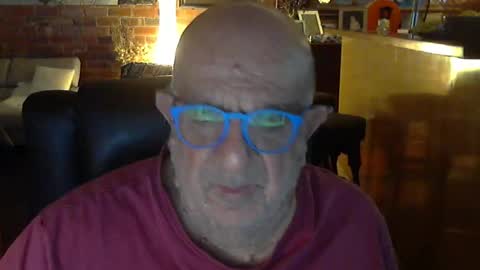 patvac online show from December 22, 2025, 2:14 pm