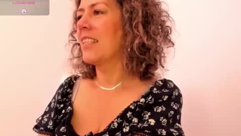 Snapshot of paty_chic chatting on February 26, 2026, 2:16 pm Paty Chic online show from February 26, 2026, 2:16 pm