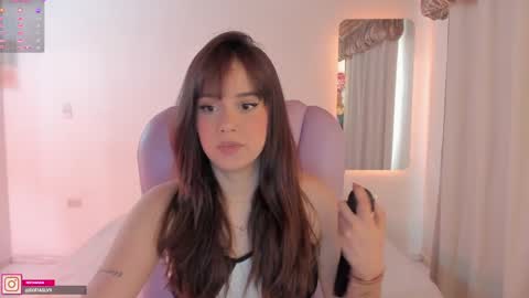 Sofa online show from March 12, 2025, 9:56 pm