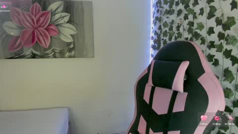 paulina online show from January 6, 2025, 12:37 am