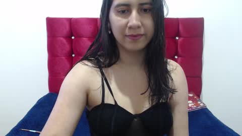 pau_gomez_0809 online show from January 4, 2025, 9:52 pm