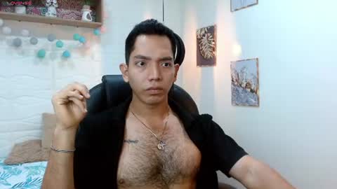 paul_cros online show from June 19, 2026, 11:25 am