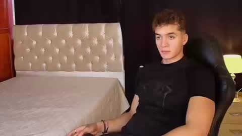 Paull George online show from March 17, 2026, 2:31 pm