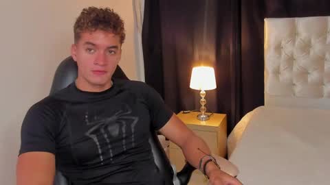 Paull George online show from April 6, 2026, 2:29 pm