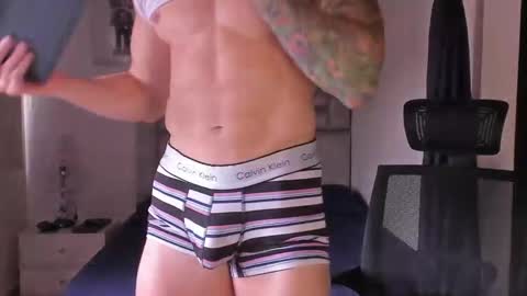 PAUL ROGER online show from September 29, 2025, 4:56 pm