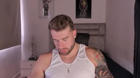 PAUL ROGER online show from October 26, 2025, 8:37 pm