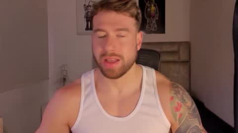 PAUL ROGER online show from January 8, 2026, 12:18 pm