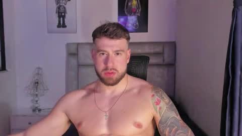 PAUL ROGER online show from May 27, 2026, 2:08 am