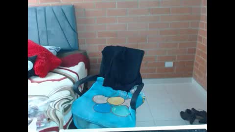 Snapshot of paula__117 chatting on May 19, 2026, 7:09 pm paula__117 online show from May 19, 2026, 7:09 pm