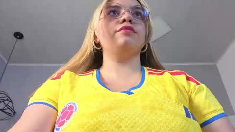 Paula online show from July 7, 2026, 8:13 pm