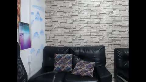 Snapshot of paula_ross_ chatting on February 19, 2026, 12:28 am paula ross online show from February 19, 2026, 12:28 am