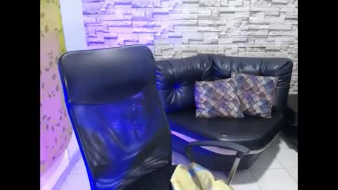 paula ross online show from May 27, 2026, 1:57 am