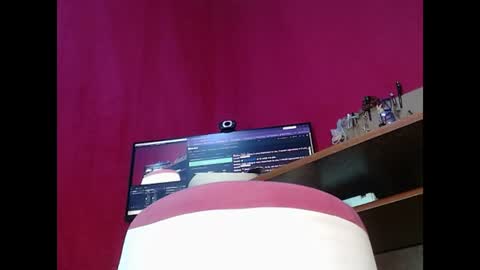 PAULA VALENTINA online show from July 1, 2026, 1:07 am