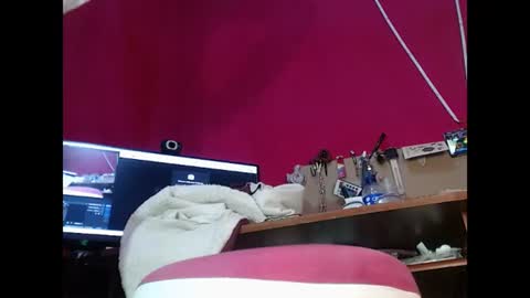 PAULA VALENTINA online show from August 8, 2026, 5:48 pm