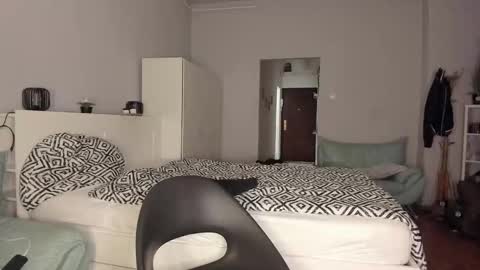 paulblack021 online show from November 19, 2025, 7:58 pm