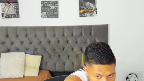 Snapshot of paulcreewx chatting on March 9, 2025, 5:17 pm paul online show from March 9, 2025, 5:17 pm