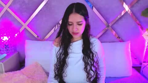 paulette_dupont_ online show from December 19, 2025, 4:41 am