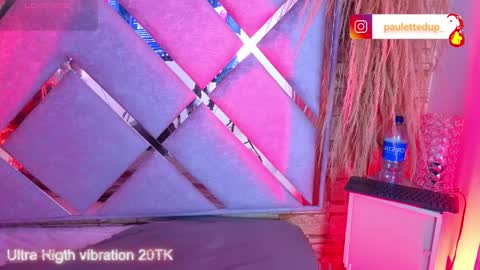 paulette_dupont_ online show from April 11, 2026, 3:33 am