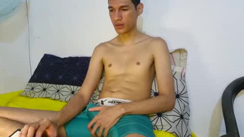 Snapshot of paulhot18 chatting on January 1, 2025, 2:30 am Paul Mklain online show from January 1, 2025, 2:30 am