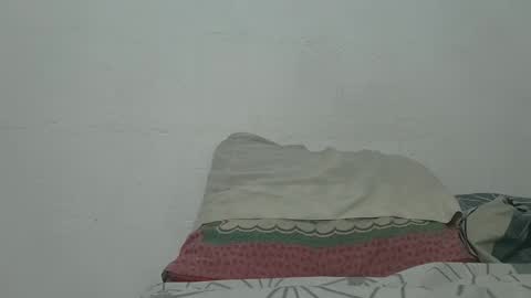 Snapshot of paulhot18 chatting on March 12, 2025, 3:57 am Paul Mklain online show from March 12, 2025, 3:57 am