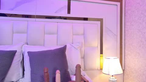 Paulina  online show from November 25, 2025, 8:53 pm