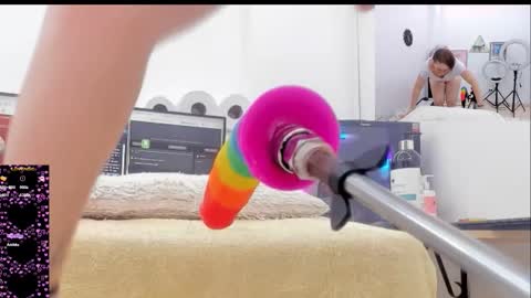 Paulina Davis  online show from February 6, 2026, 1:43 am