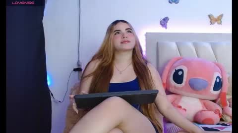 Pau online show from April 16, 2026, 3:29 am