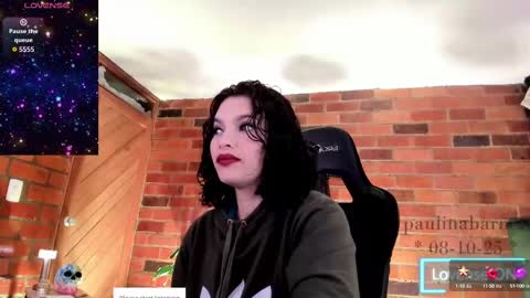 Snapshot of paulinabarnett_ chatting on October 8, 2025, 9:51 am Paulina online show from October 8, 2025, 9:51 am