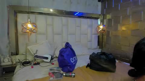 paulinabelen21 online show from March 24, 2026, 3:33 am