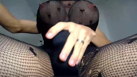 paulinabigcock24 online show from February 12, 2025, 9:52 am