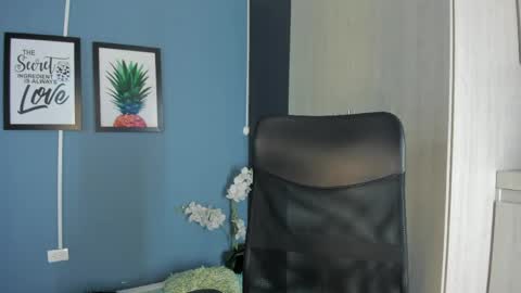 Paulina online show from April 20, 2026, 11:13 am