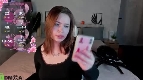 Erica online show from October 28, 2025, 10:19 am