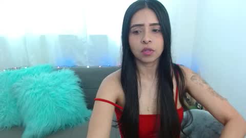 Snapshot of pauliv chatting on December 22, 2025, 4:15 pm Paulina online show from December 22, 2025, 4:15 pm