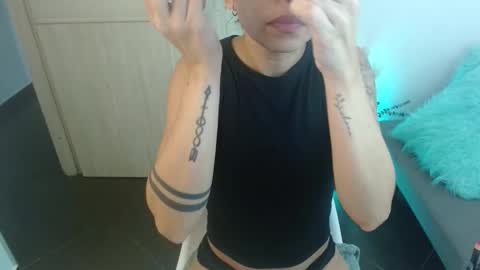 Snapshot of pauliv chatting on February 12, 2026, 8:59 pm Paulina online show from February 12, 2026, 8:59 pm