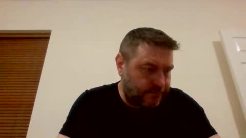pauljr85 online show from May 19, 2026, 1:00 am