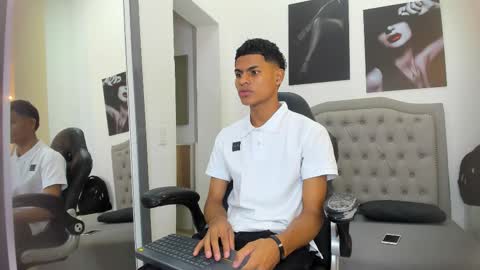 Paull Cassidy online show from November 24, 2025, 11:21 am