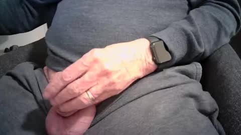 Snapshot of paultje7171 chatting on March 2, 2026, 6:37 pm Paul online show from March 2, 2026, 6:37 pm