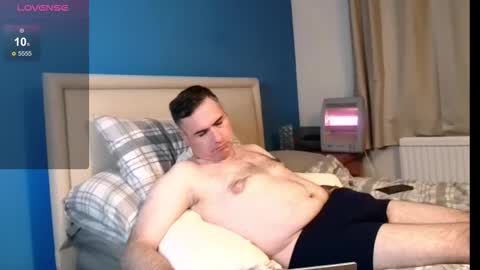 paulyandrew online show from March 25, 2026, 9:54 pm