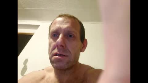 Pawel42POLAND online show from May 14, 2026, 1:12 am