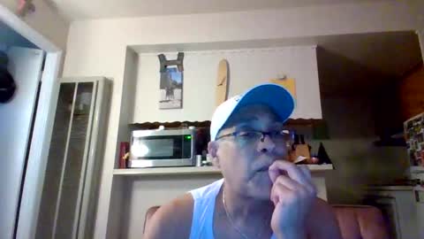 Snapshot of pawgkiller chatting on May 1, 2026, 2:05 am pawgkiller online show from May 1, 2026, 2:05 am