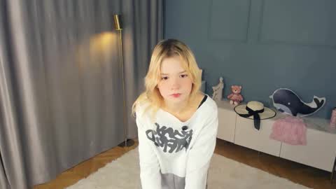 Snapshot of peach1nlove chatting on November 20, 2025, 8:08 pm Jesica online show from November 20, 2025, 8:08 pm