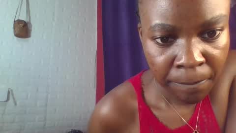 peach_melbah online show from April 16, 2026, 10:12 pm